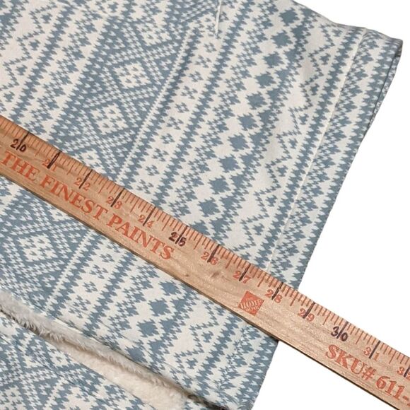 L.L. Bean Sherpa-Lined Cozy Cardigan size Small southwest native cozy - Picture 5 of 10